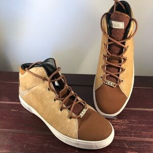 Nike LeBron XII Lifestyle Lions Mane Men's High-top Sneakers Tan Size 11